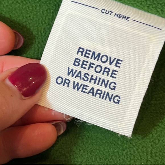 Old Navy GREEN Puffer Vest Full Zip Pockets Sleeveless Jacket RIBBED BAND NECK M - Picture 2 of 14